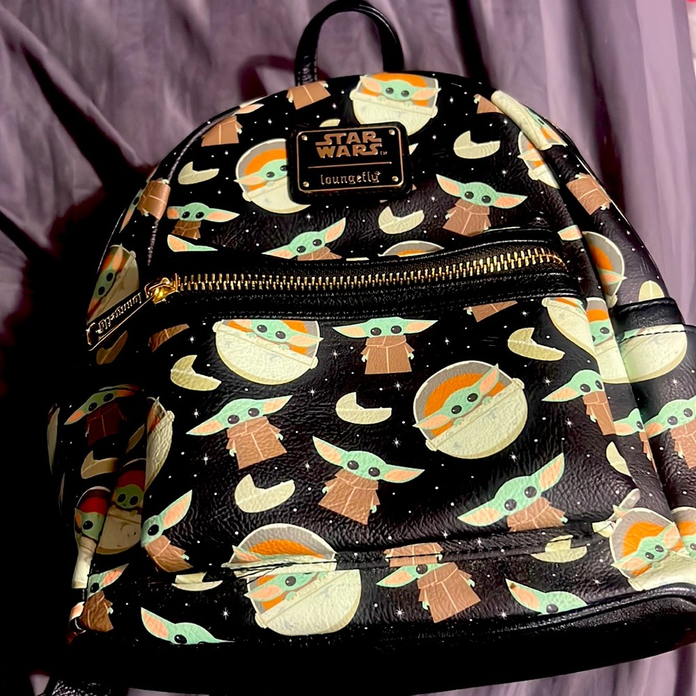 BABY YODA BACKPACK LOUNGEFLY